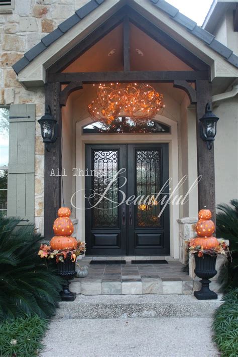 15 Cheap And Cute Fall Front Porch Decorating Ideas