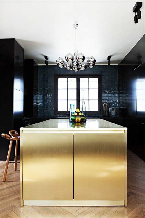 What's Hot: 8 Beautiful Gold Brass and Hammered Metal Kitchens - shoproomideas