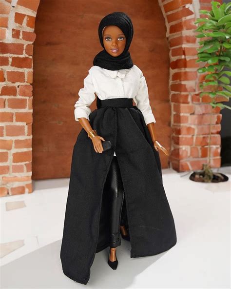 Barbie This Instagram Page Is Recreating Iconic Hijabi Women One Doll