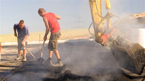 Essential Tips For Repairing Cracks In Hot Asphalt