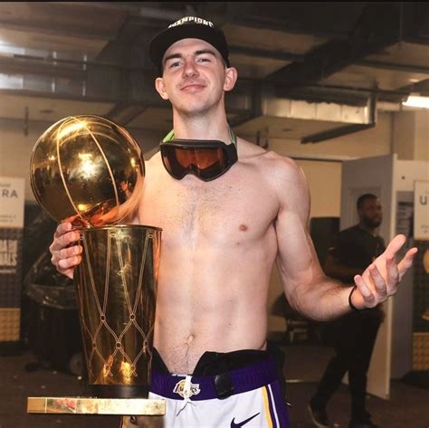 Here S 15 Photos Of Alex Caruso Shirtless You Didn T Ask For Interbasket