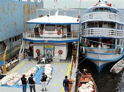 G Em Manaus Quatro Homens S O Presos Toneladas De Pescado