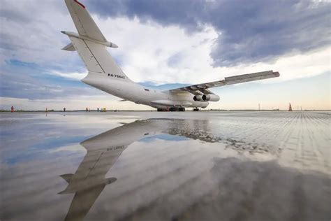 Il 76 The Versatile Soviet Strategic Transport Aircraft