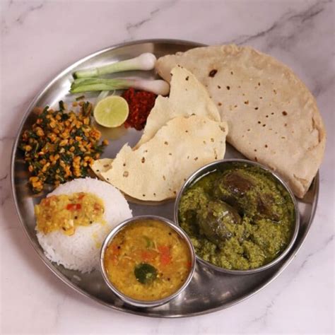 Gavran Savik Veg Thali Madhura S Recipe