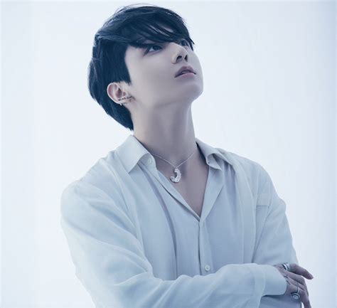 Jung Kook Becomes The First South Korean Soloist To Surpass 20 Million