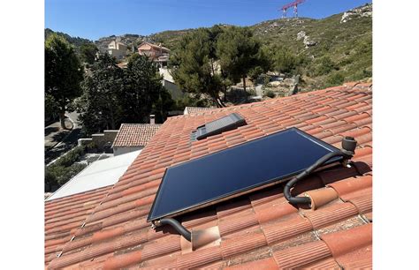 Installation Dun Chauffe Eau Solaire Thermique Dans Une Villa Marseille