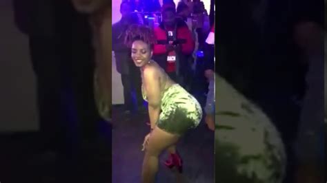 Big Sean So Good Ft Kash Doll Club Twerk Youtube