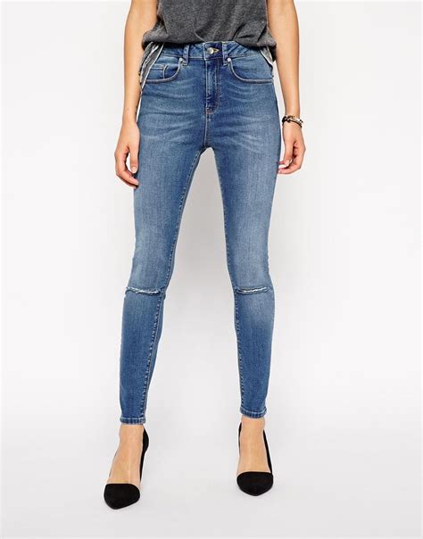 Asos Ridley Skinny Ankle Grazer Jeans In Busted Blue With Ripped Knees