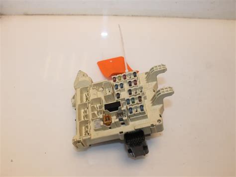 Fuse Box Toyota Corolla 1 6 16V VVT I 8264102020