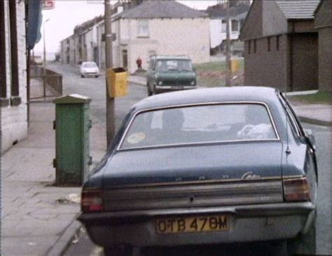 Imcdb Org Ford Cortina Ghia Mkiii In Juliet Bravo