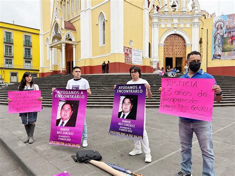 El Heraldo De Xalapa Ivanhoe Y Su Amiga Cumplieron 13 Años Desparecidos Protestan Sus Hermanos