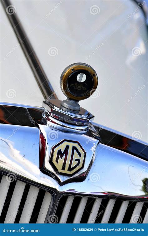 MG, Logo On Classic Sport Car Editorial Stock Image - Image: 18582639