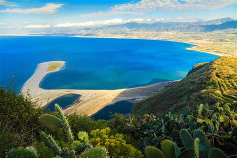 Le Spiagge Pi Belle Di Messina E Provincia Vivere Il Mare