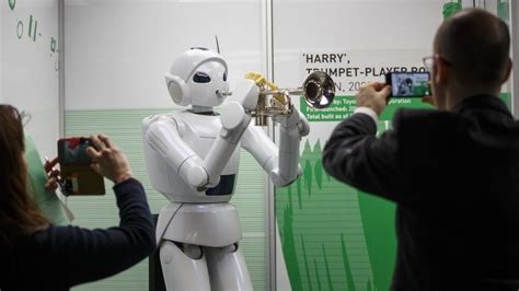 London Science Museum reveals evolution of robotics