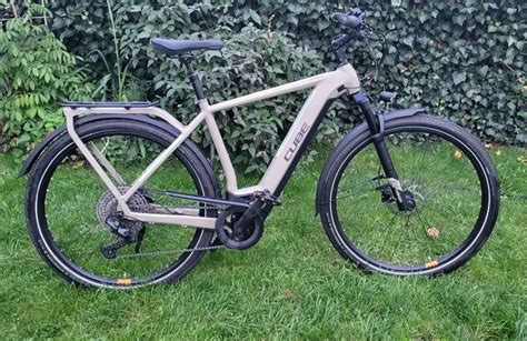 Cube Kathmandu Hybrid Pro 625 Gebruikt In M Buycycle