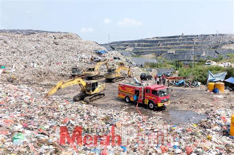 DLH Surabaya Terus Semprotkan Larutan Organik Di TPA Benowo Media