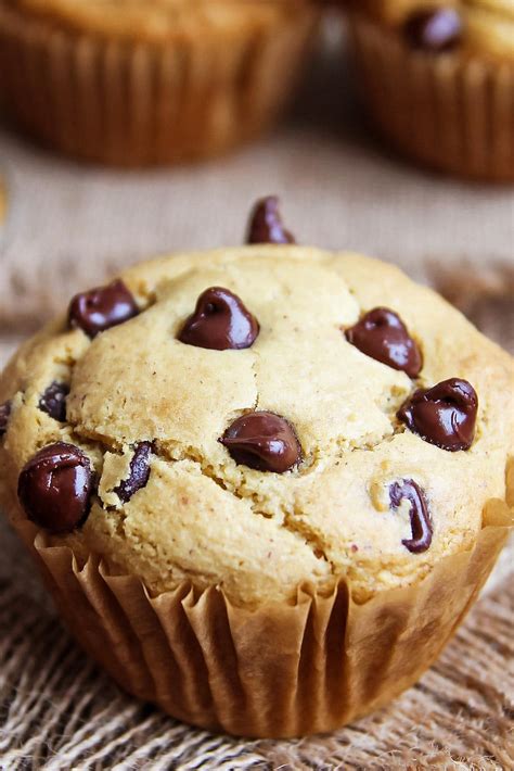 Peanut Butter Chocolate Chip Muffins » LeelaLicious