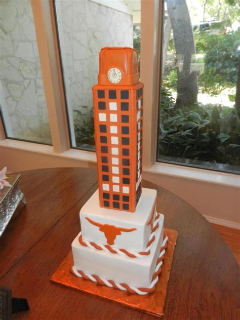 Ut Tower Longhorns Longhorn Cake Ut Cake Groom S Cake Longhorn