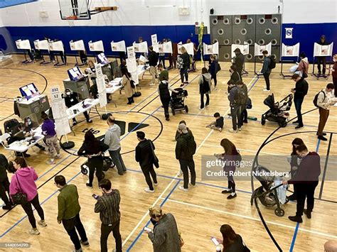 Voters Cast Their Ballots At The Dodge Ymca On November 8 2022 In