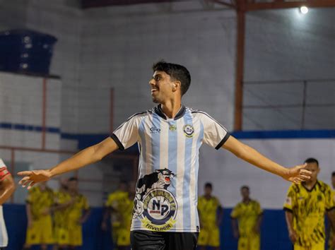 Nova Paulista vence a final e conquista o Amador de Futsal de Várzea