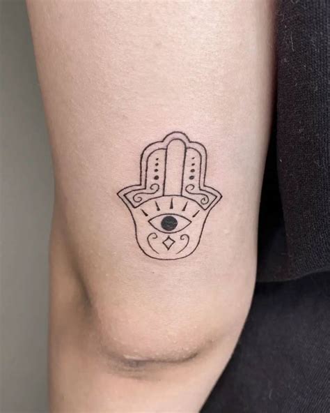 Minimalist Hamsa Tattoo On The Tricep