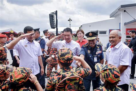 Nga Kor Ming On Twitter Yb Menteri Dan Timbalan Menteri Kpkt Mengajar