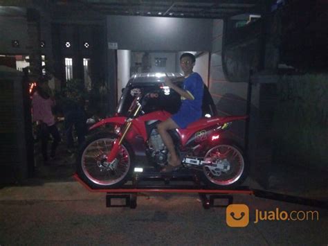 anhang gendong   jenis  pun  kota bekasi jawa barat