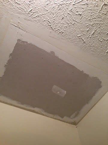 Bathroom Ceiling Paint Cracking | Ruivadelow