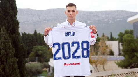 Niko Sigur Hajdukov do 2028 Potpisao sam novi ugovor s najvećim