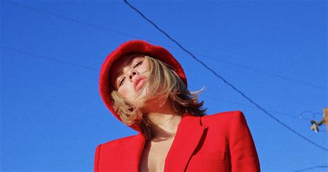 On A New EP, SayGrace Breaks Down Her 'Defining Moments' | KUAC.org