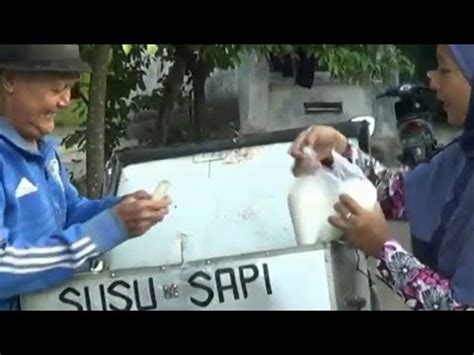 Tahun Menabung Kakek Penjual Susu Akhirnya Naik Haji Youtube