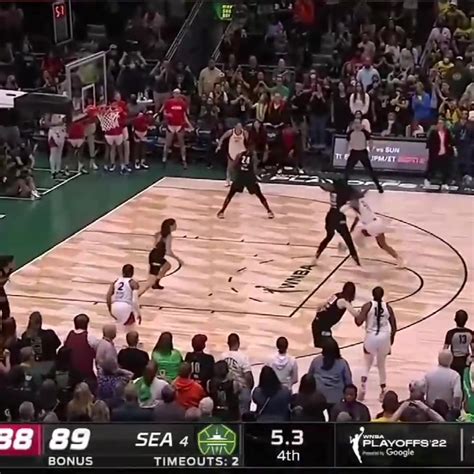 太精彩！wnba6 9秒上演绝杀and反绝杀and压哨绝平 直播吧