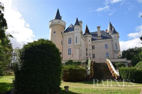 Sale - Castle Châteauroux in Châteauroux, France for sale (11045233)