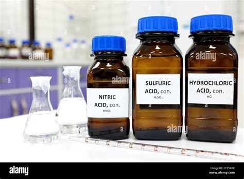 Sulphuric Acid Label Hi Res Stock Photography And Images Alamy