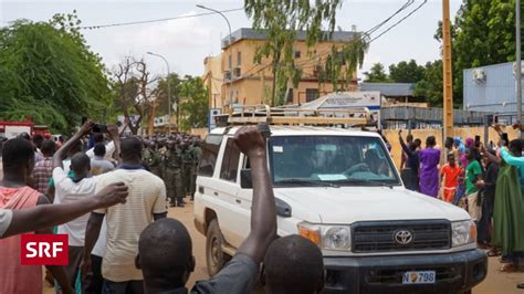 Niger Ecowas droht der Militärjunta mit Gewalt 4x4 Podcast SRF