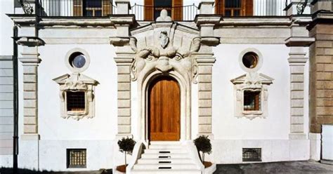 Palazzo Zuccari Una Porta Infernale Che Conduce Al Paradiso Roma