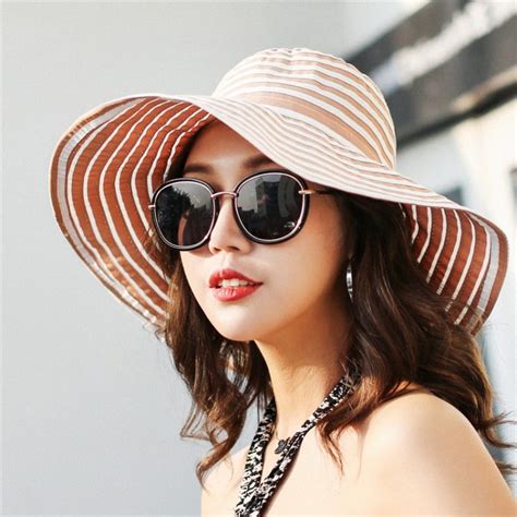 Lanxxy New Ladies Hats Stripes Fashion Wide Brim Floppy Beach Hat