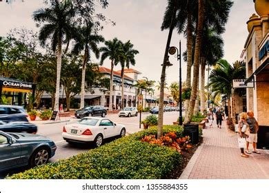 639 Naples Florida Lifestyle Images, Stock Photos, and Vectors ...