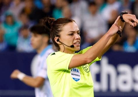 La Palentina Marta Huerta De Aza Arbitrar El Cl Sico De Supercopa