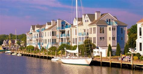 Best Fun Things To Do In Mystic Connecticut Cool Places To