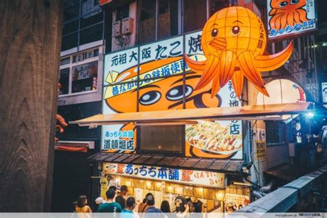 7 Must-Try Dotonbori Food Items To Look Out For During Your Osaka Trip