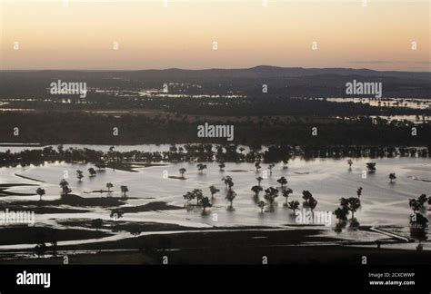 Murrumbidgee River Flood High Resolution Stock Photography And Images