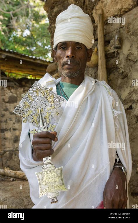 Priest Holding Ethiopian Cross Hi Res Stock Photography And Images Alamy