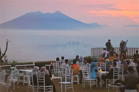 Taman Fathan Hambalang Jam Buka Tiket Masuk Dan Aktivitas