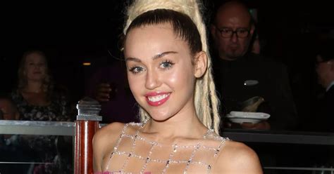 Miley Cyrus Nude Pussy Photos Reveal Realpornclip Hot Sex Picture