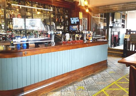 12 Of The Best Pubs In Whitby To Enjoy A Pint - The Yorkshireman