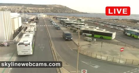 Live Cam Ċirkewwa - Ferry Terminal, Bus Terminus | SkylineWebcams