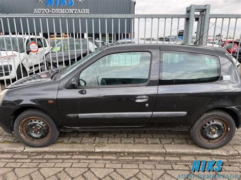 Renault Clio Ii V Pave Noir Niks Autodemontage