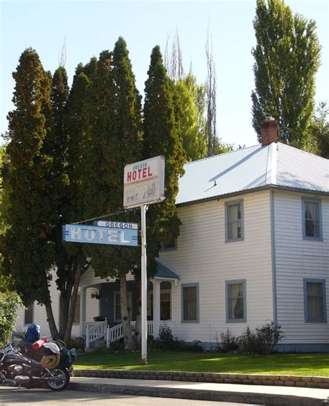 Mitchell Or Hotel In Mitchell Photo Picture Image Oregon At City