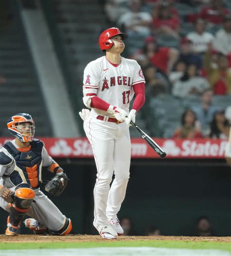 大谷翔平45号「45本塁打20盗塁」はmvpに輝いた07年aロッド以来 Mlb写真ニュース 日刊スポーツ